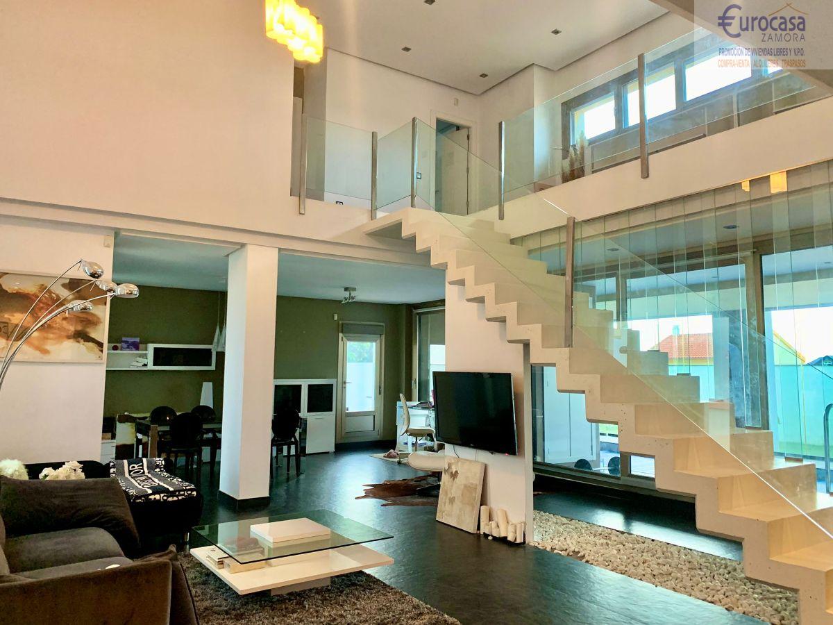 For sale of chalet in Moraleja del Vino