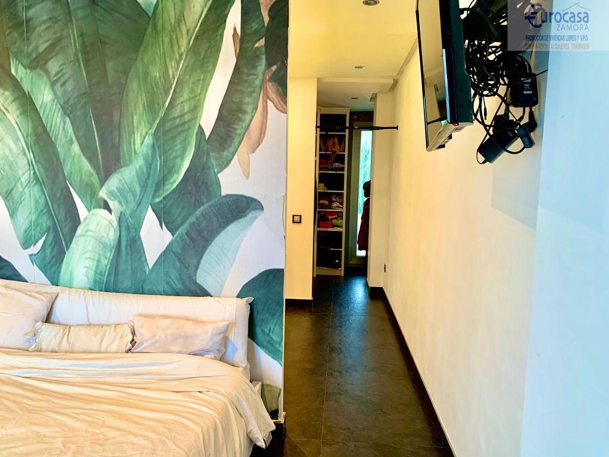 For sale of chalet in Moraleja del Vino