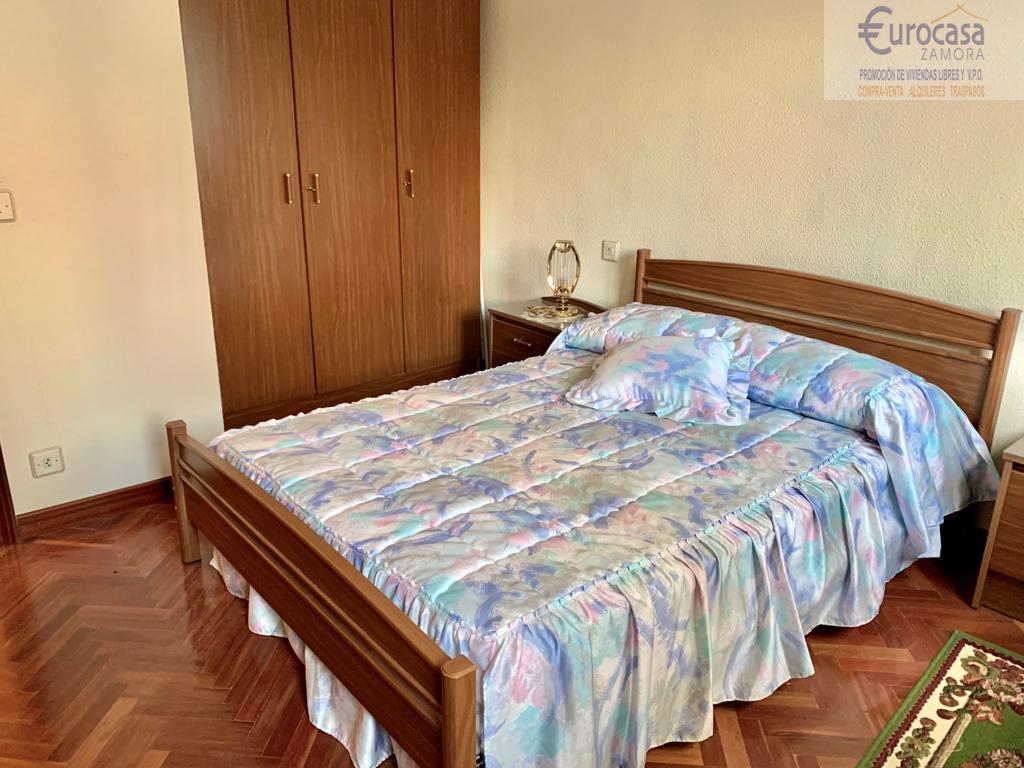 For sale of flat in Zamora