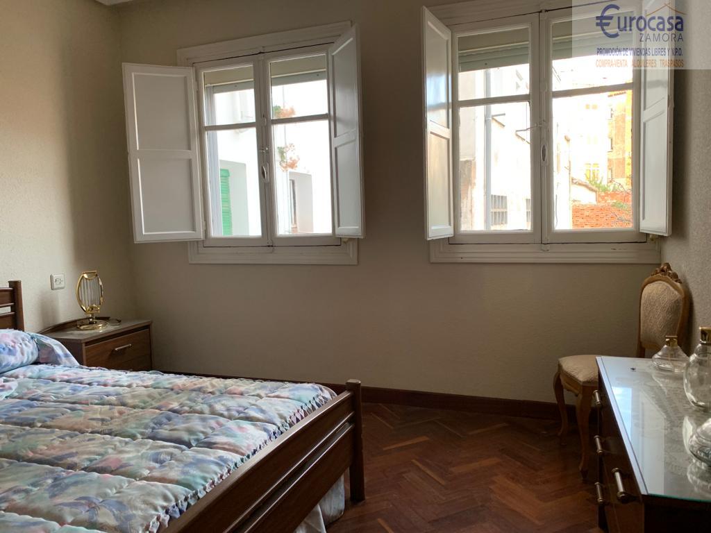 For sale of flat in Zamora