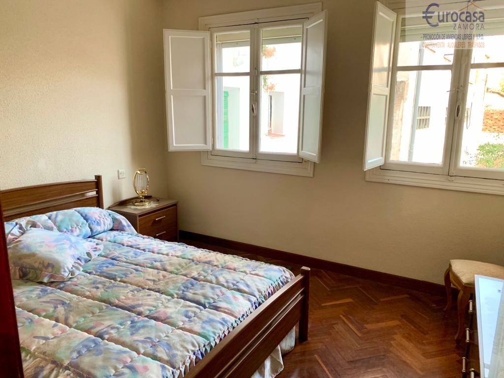 For sale of flat in Zamora
