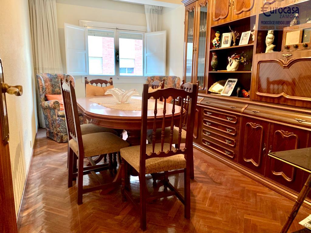 For sale of flat in Zamora