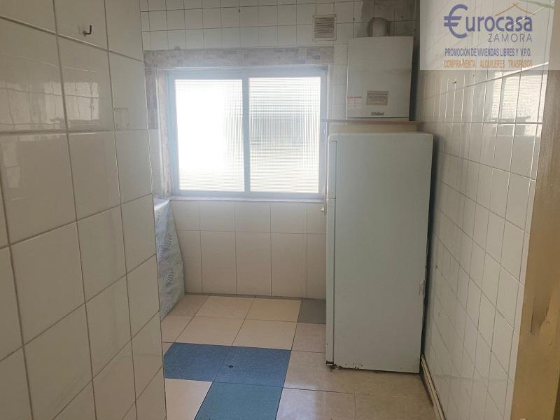 For sale of flat in Zamora