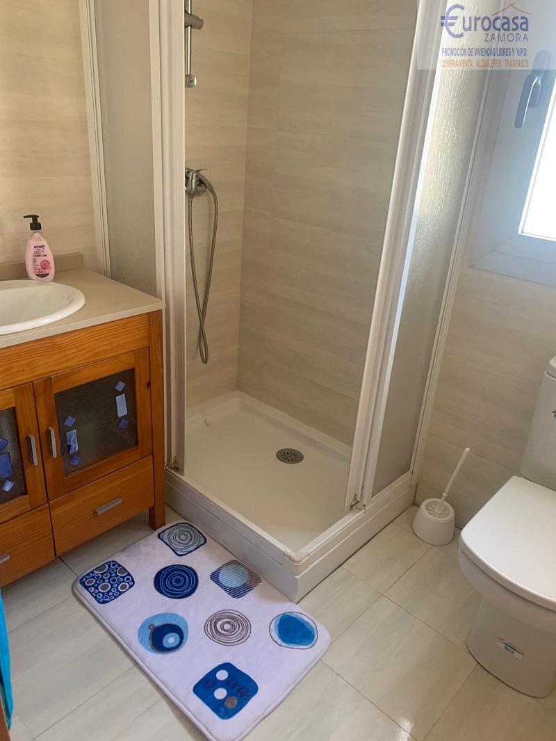 For sale of flat in Zamora