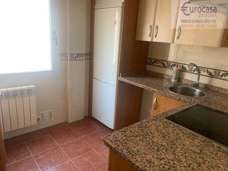 For sale of flat in Zamora