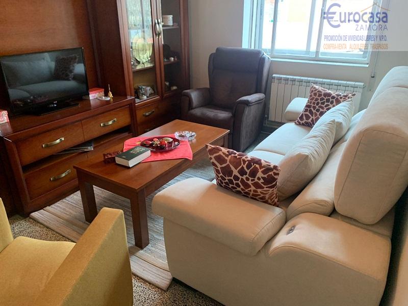 For sale of flat in Zamora