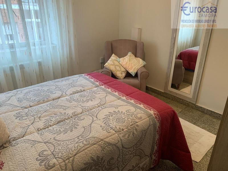 For sale of flat in Zamora