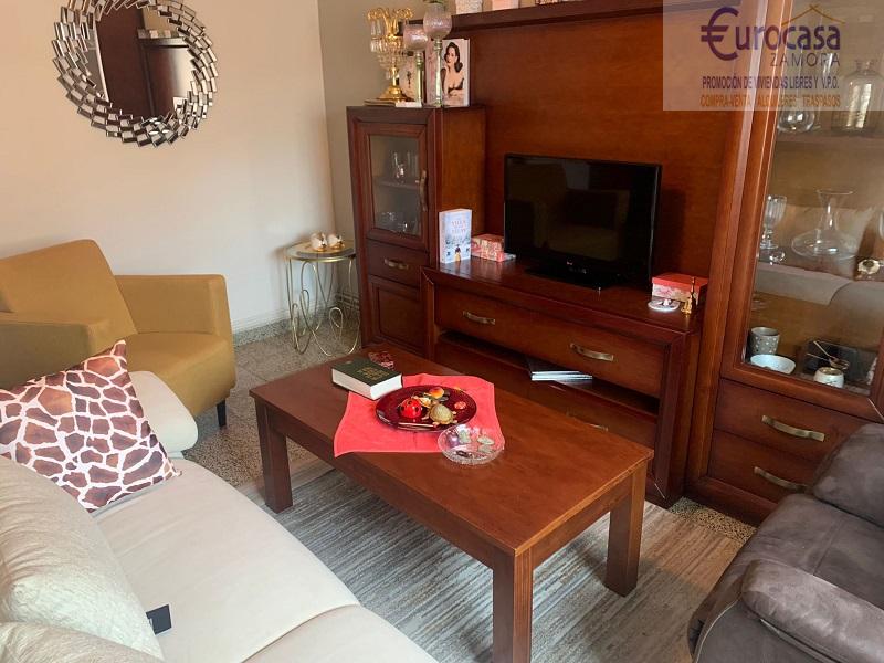 For sale of flat in Zamora