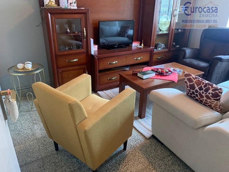For sale of flat in Zamora