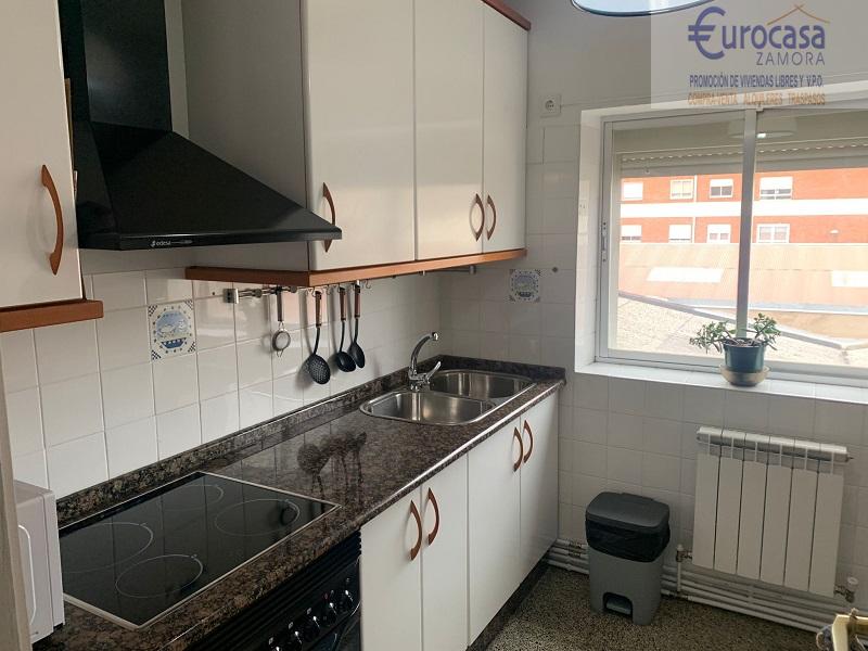 For sale of flat in Zamora
