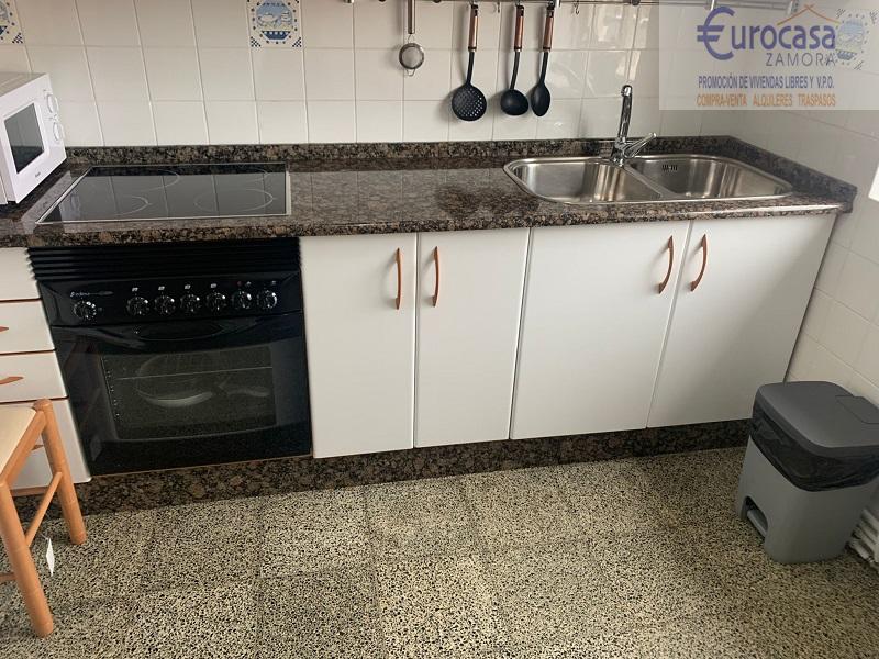 For sale of flat in Zamora