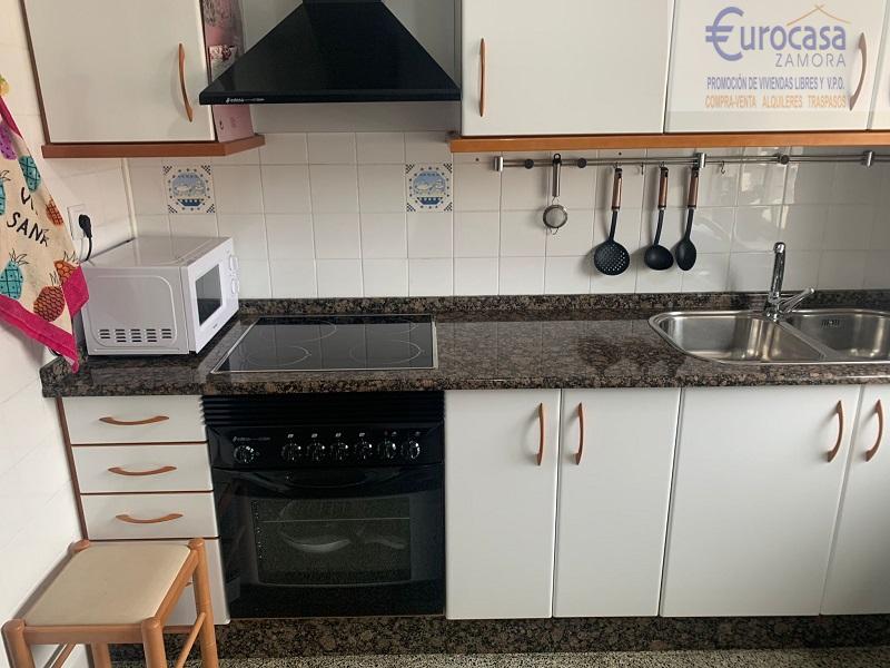 For sale of flat in Zamora