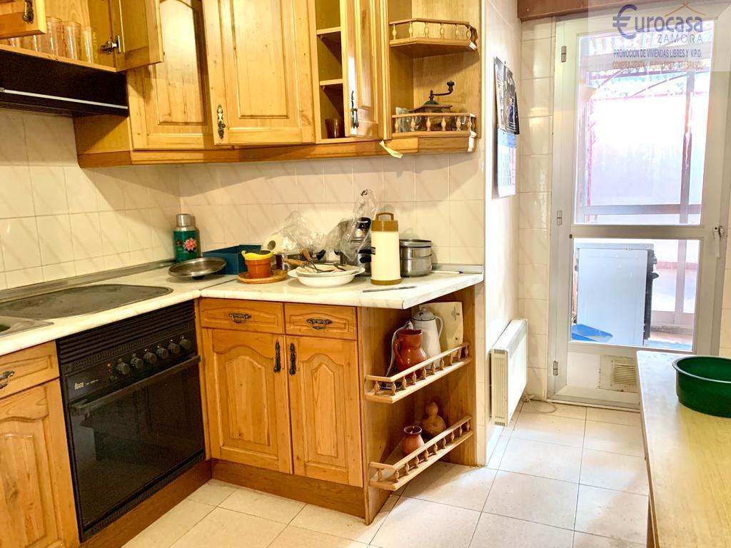 For sale of flat in Zamora