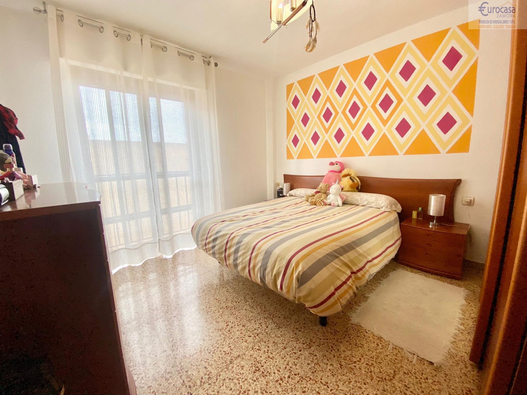 For sale of flat in Zamora