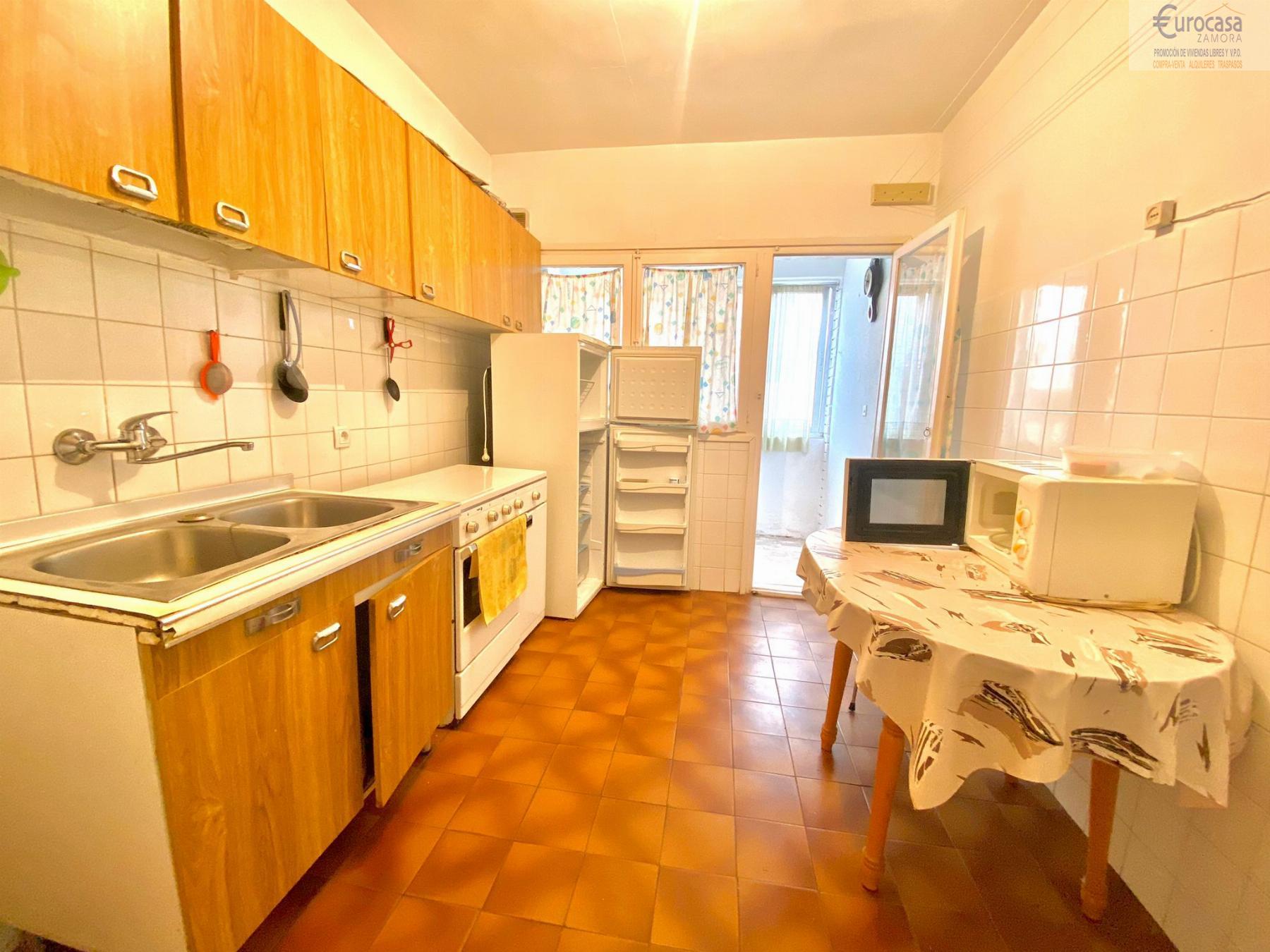 For sale of flat in Zamora