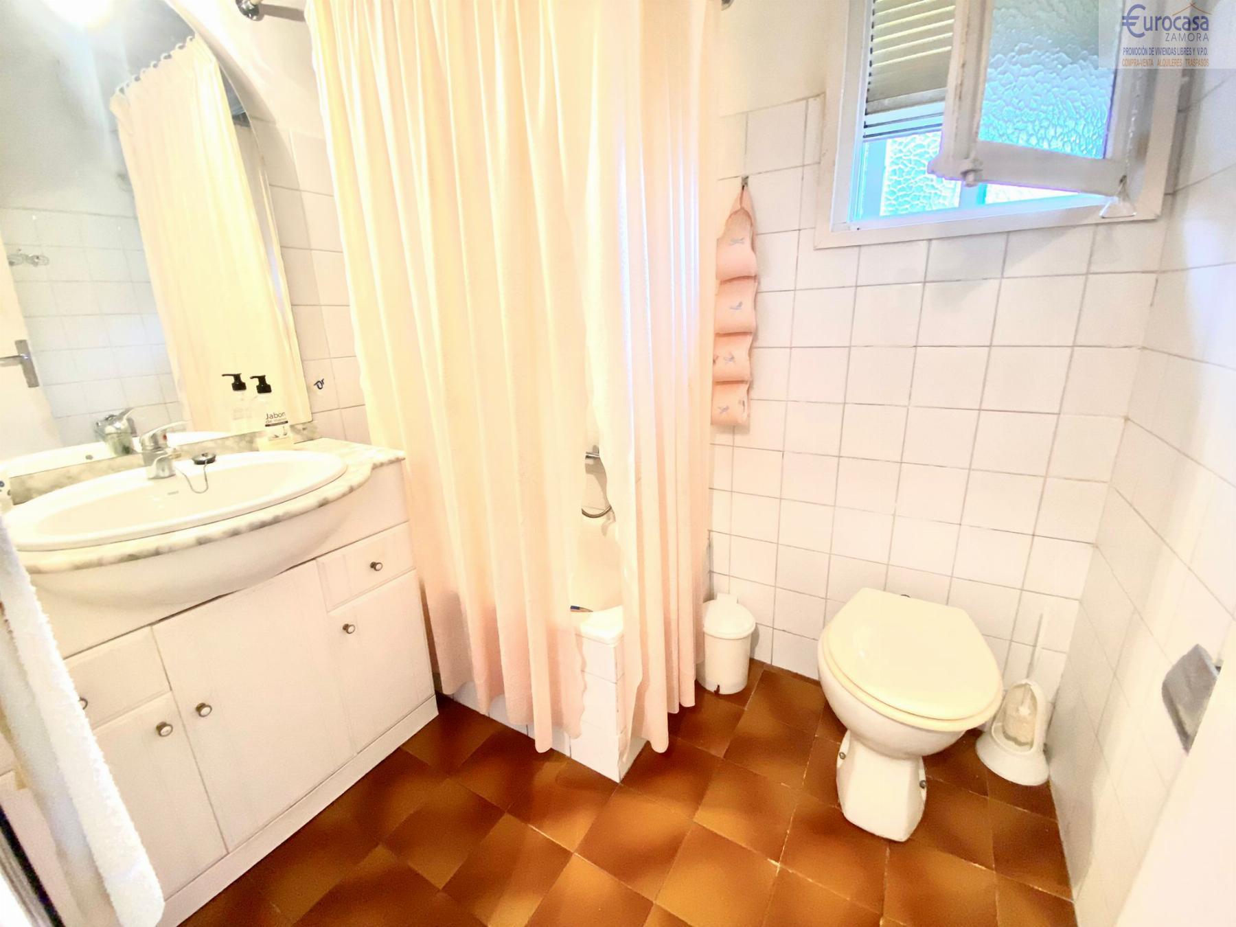 For sale of flat in Zamora