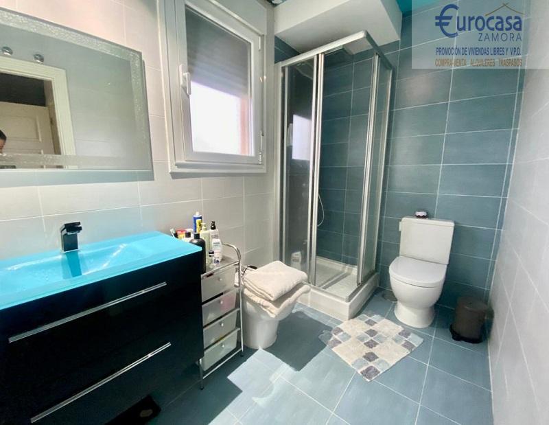 For sale of chalet in Zamora