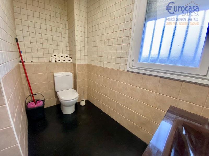 For sale of chalet in Zamora