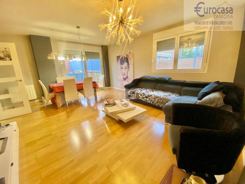For sale of chalet in Zamora