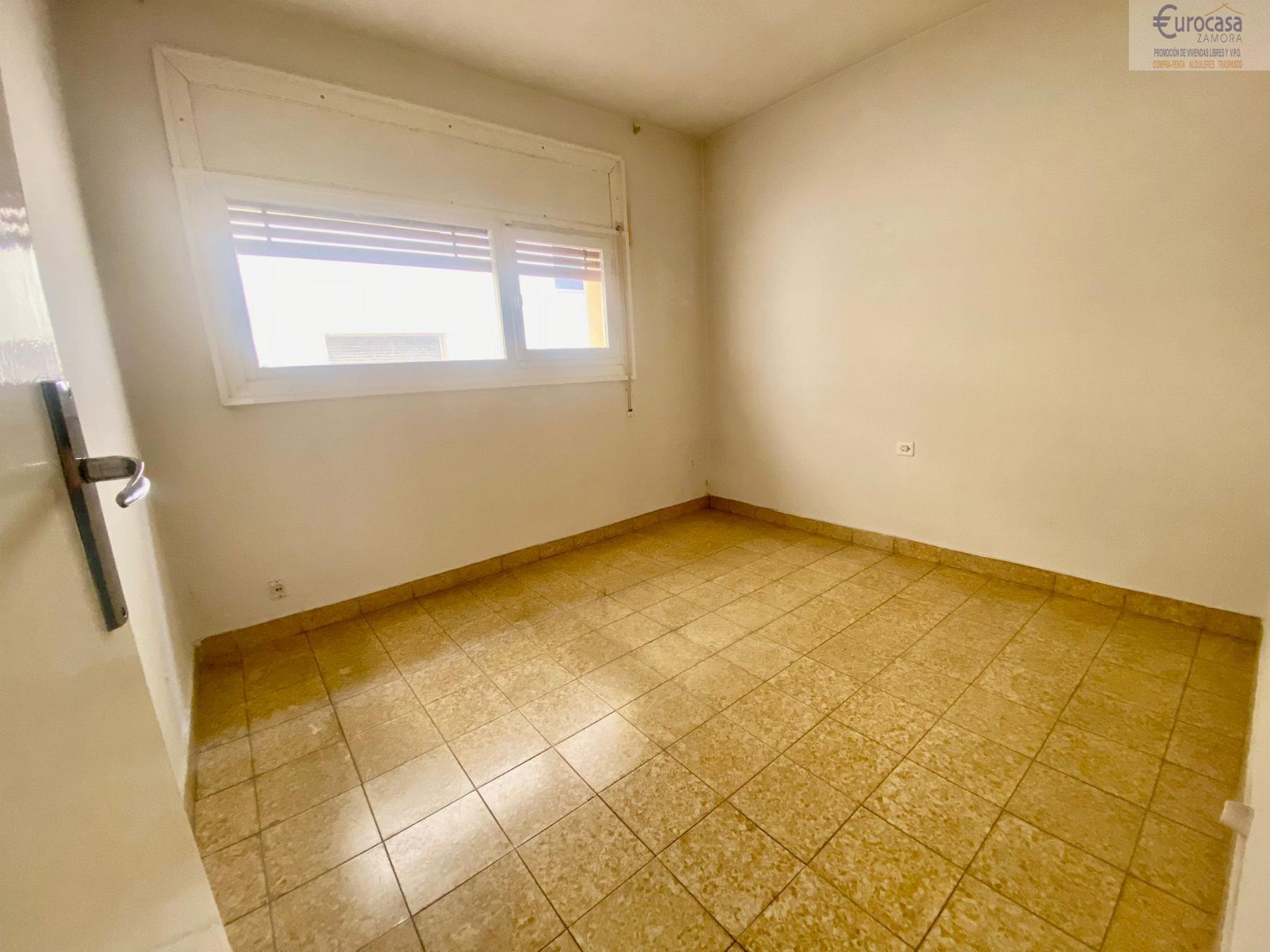 For sale of flat in Zamora