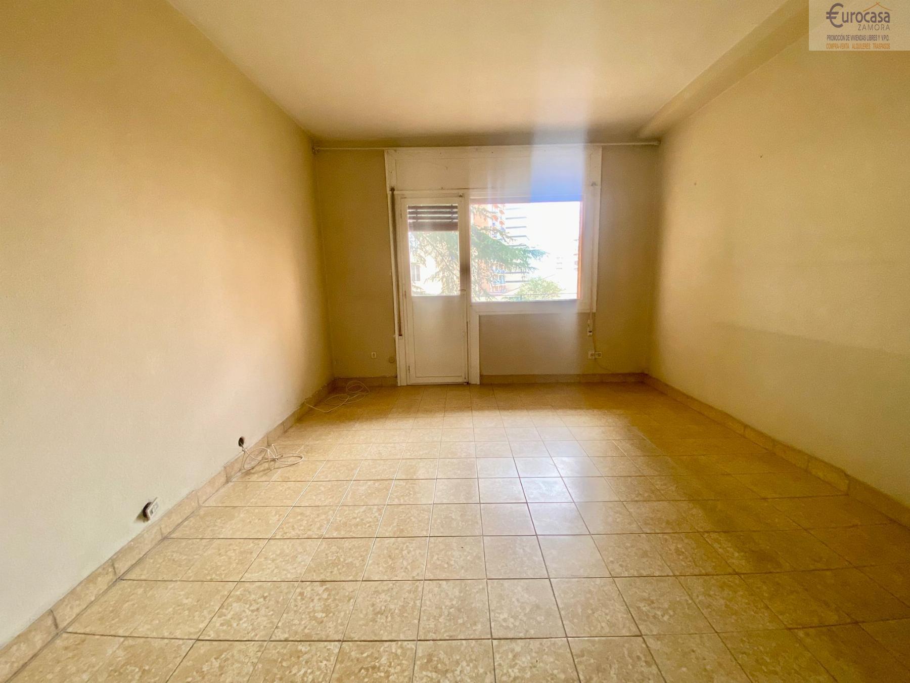 For sale of flat in Zamora