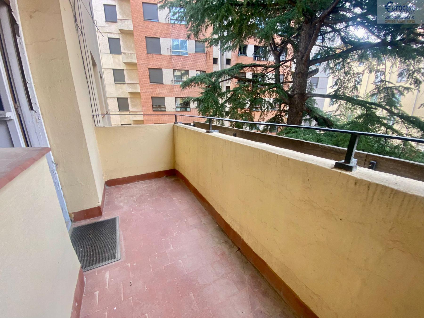 For sale of flat in Zamora