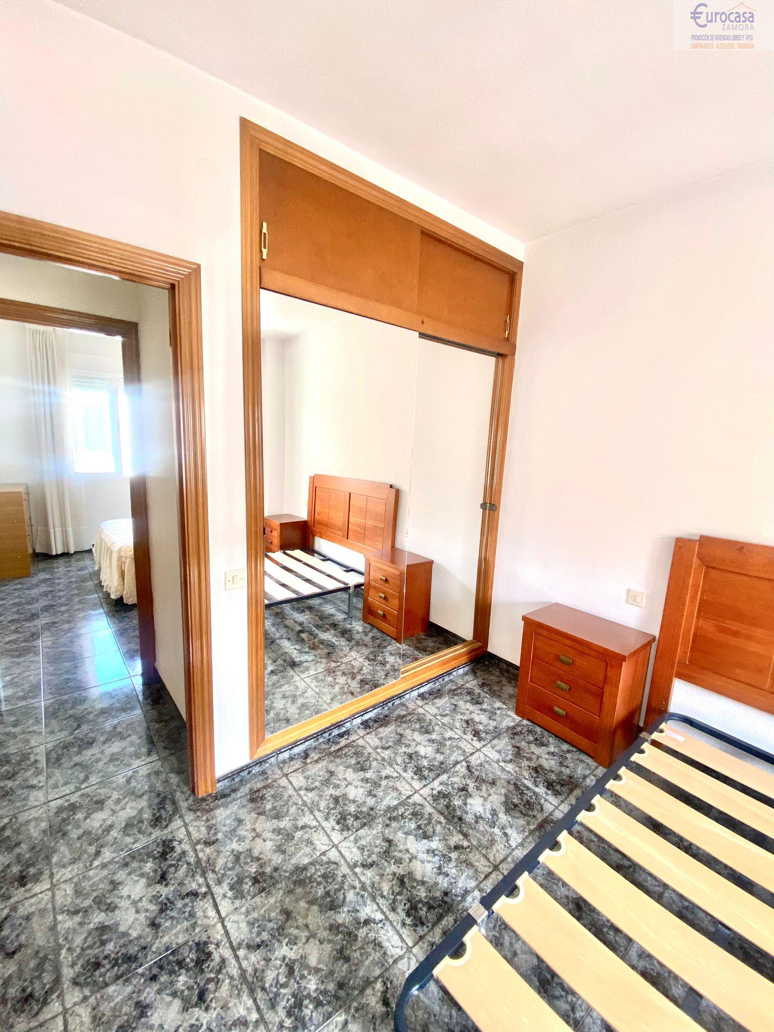 For sale of flat in Zamora