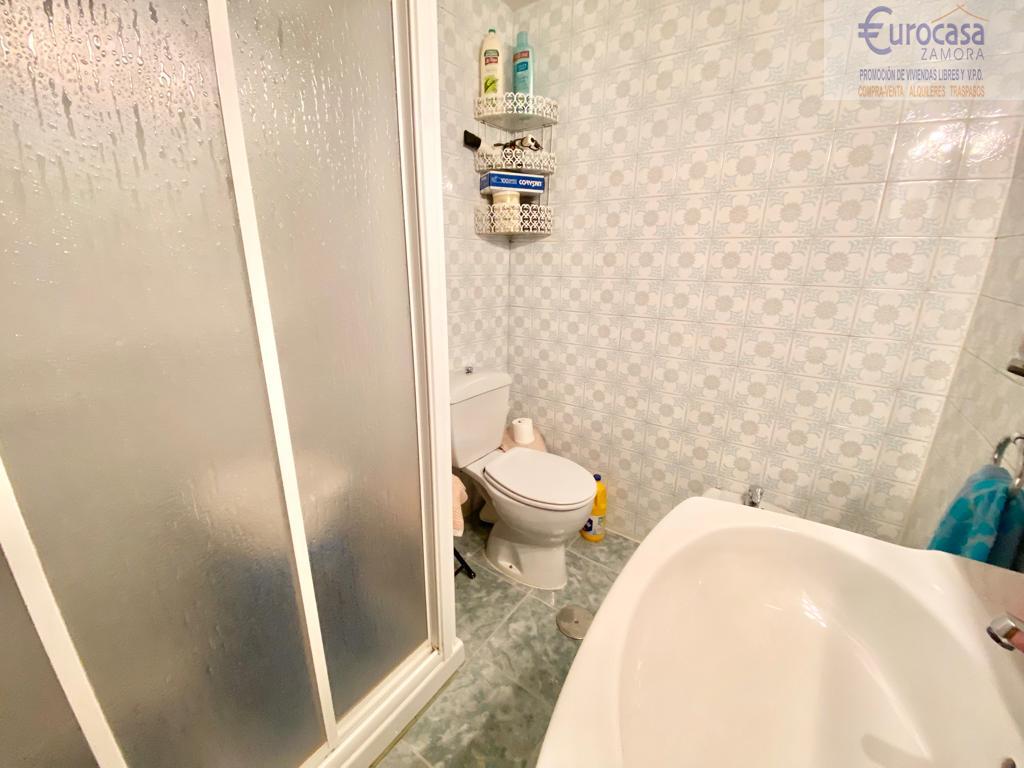For sale of flat in Zamora