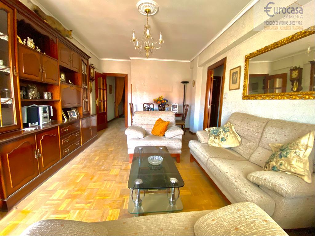 Piso en venta en plaza de toros, Zamora