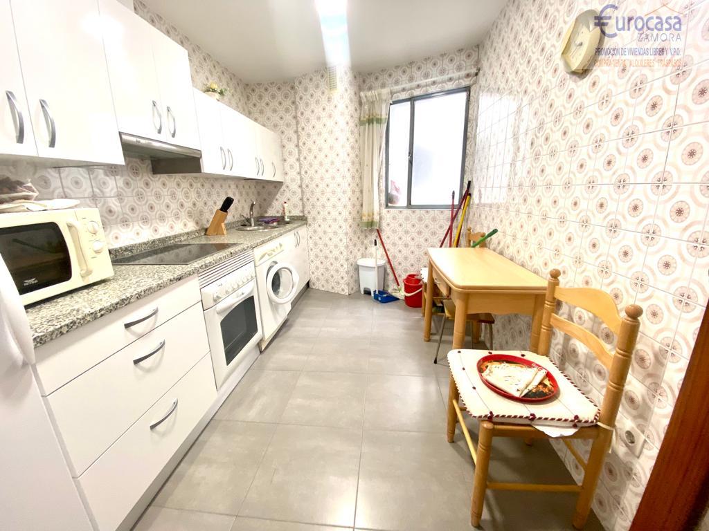 For sale of flat in Zamora