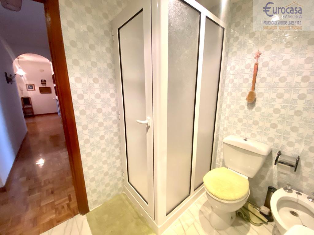 For sale of flat in Zamora