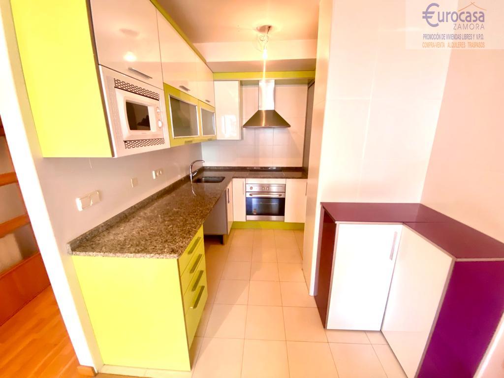 For sale of apartment in Zamora