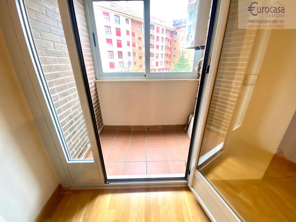 For sale of apartment in Zamora