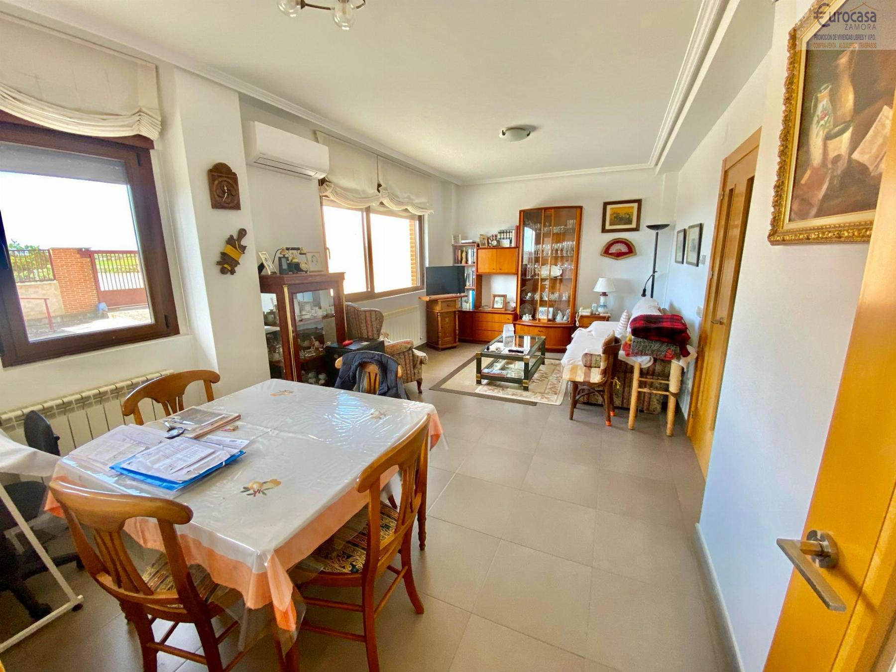 Venta de chalet en Moraleja del Vino