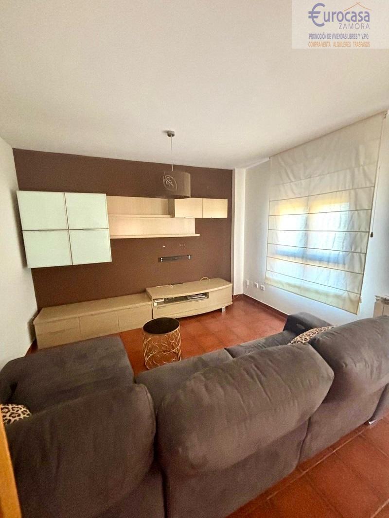 For sale of chalet in Moraleja del Vino