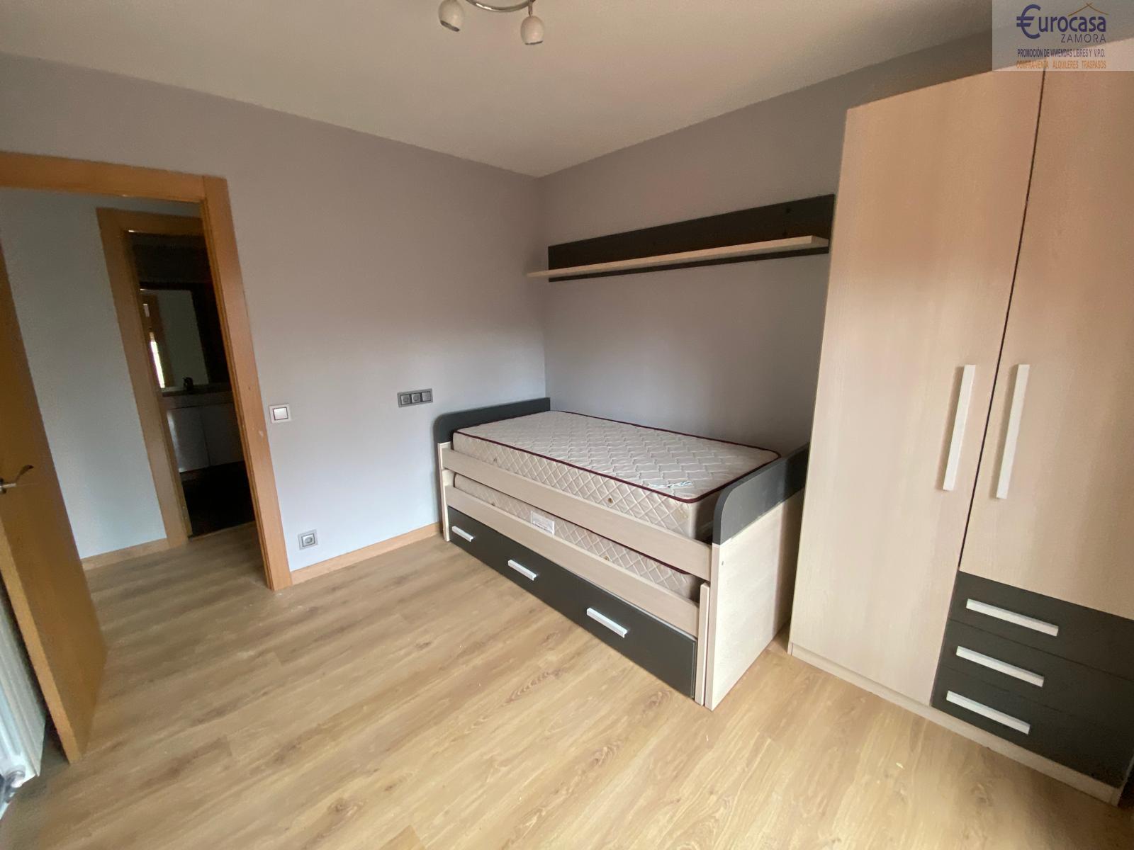 For sale of flat in Zamora