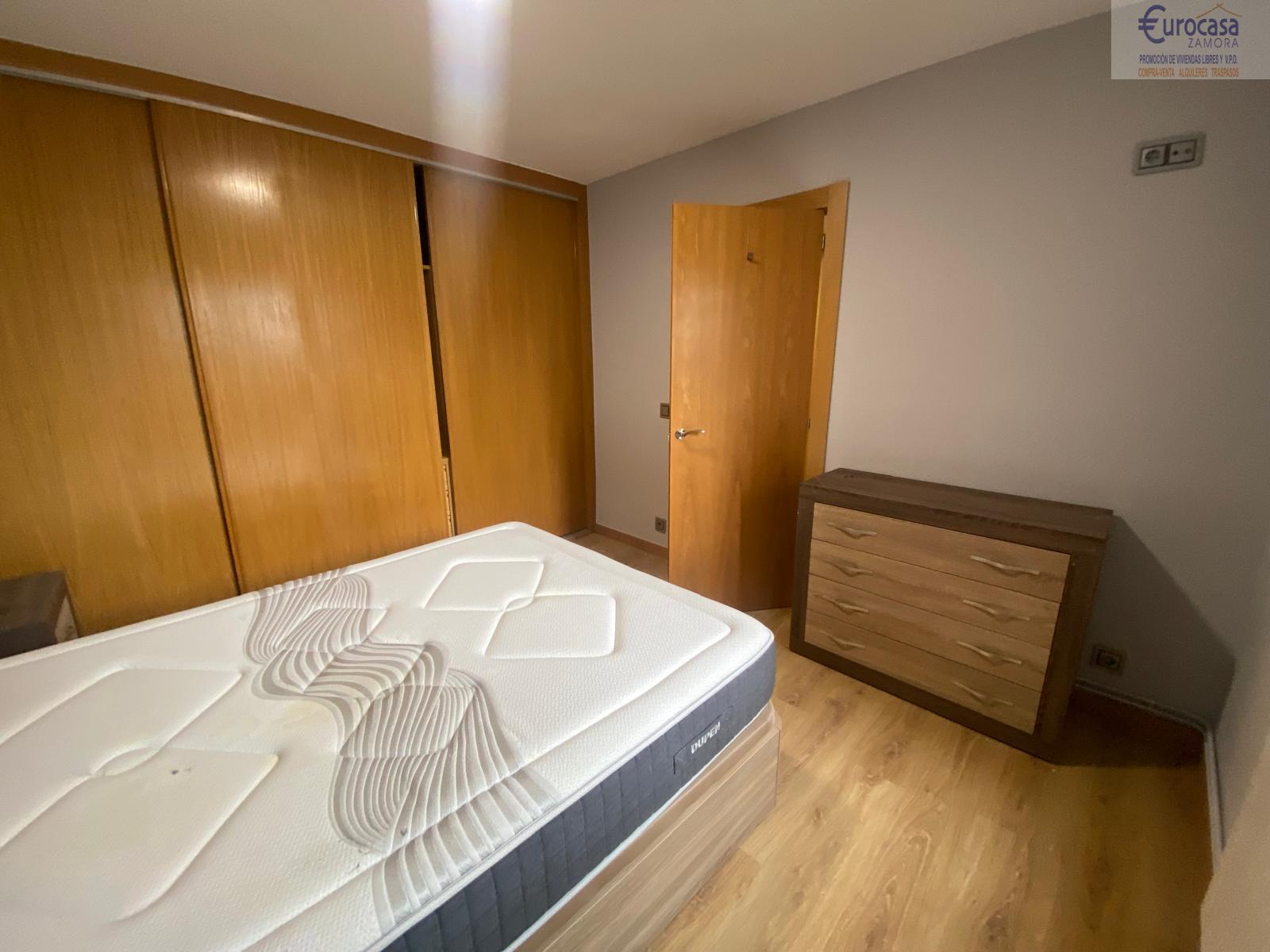 For sale of flat in Zamora