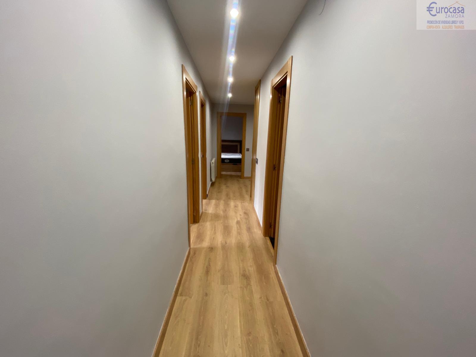 For sale of flat in Zamora