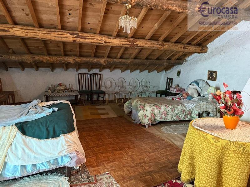 Venta de casa en Casaseca de las Chanas Venta de casa en Casaseca de las Chanas