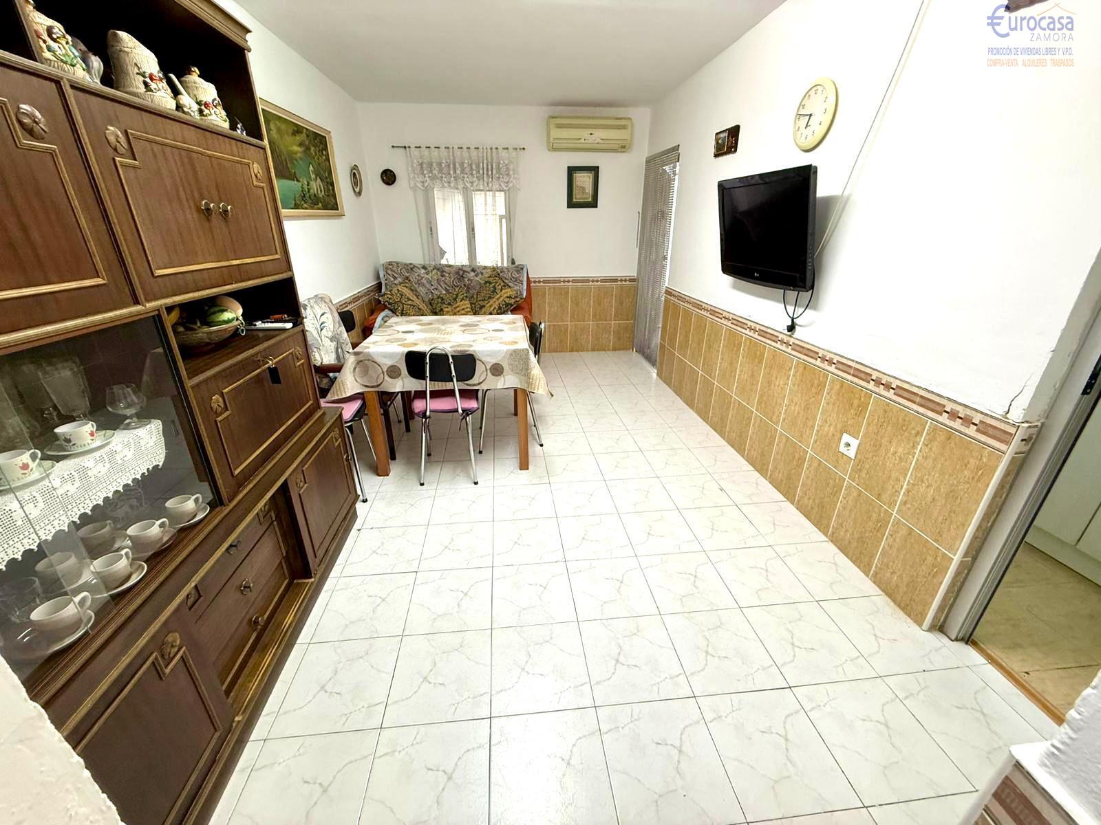 Venta de casa en Villaralbo