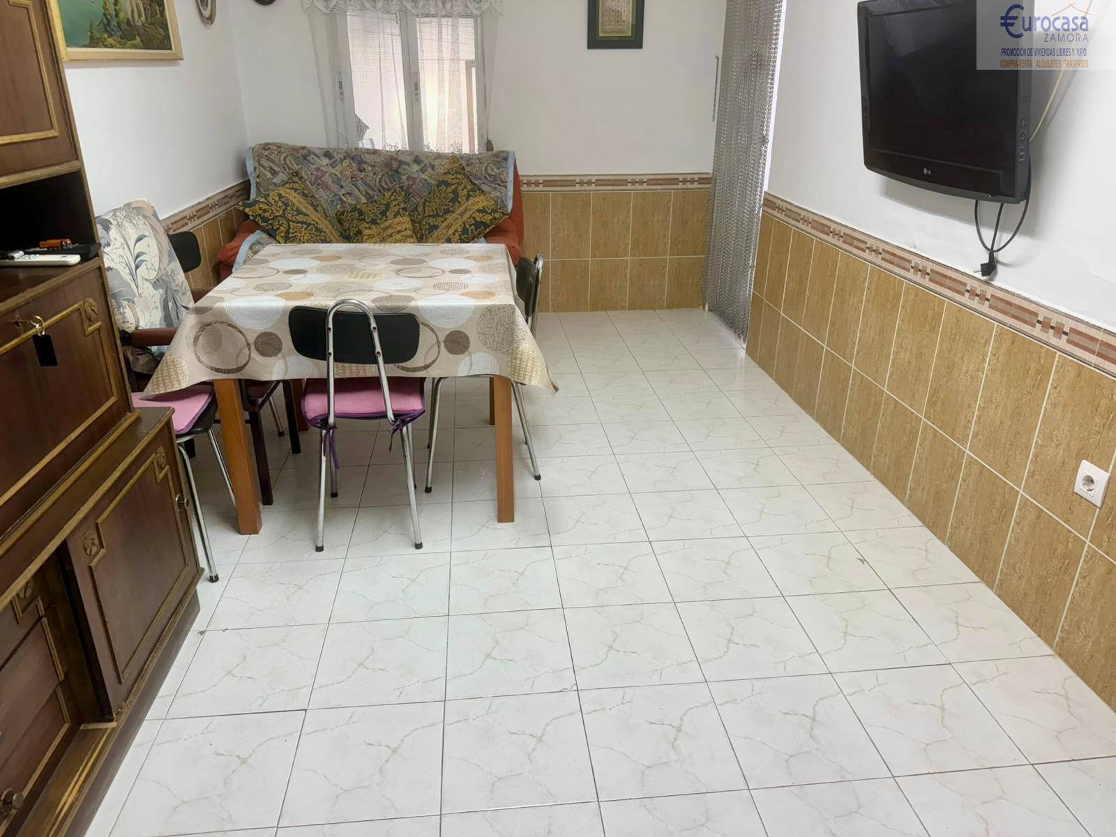 Venta de casa en Villaralbo