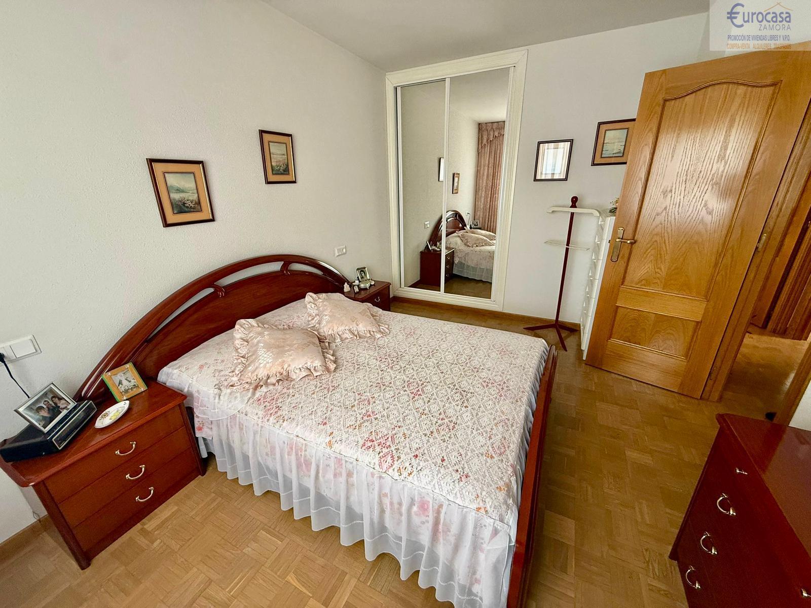 Venta de chalet en Villaralbo