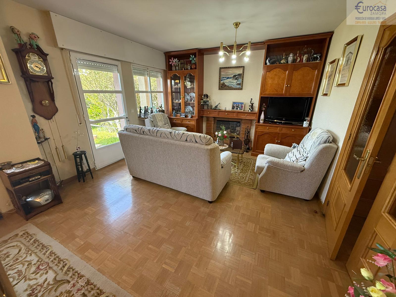 Venta de chalet en Villaralbo