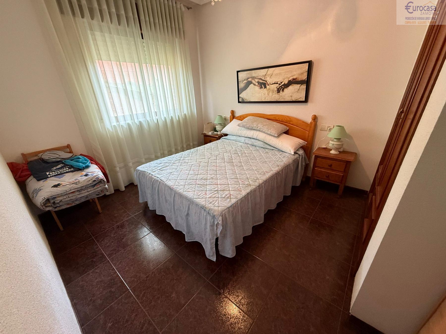 Venta de chalet en San Pedro de la Nave