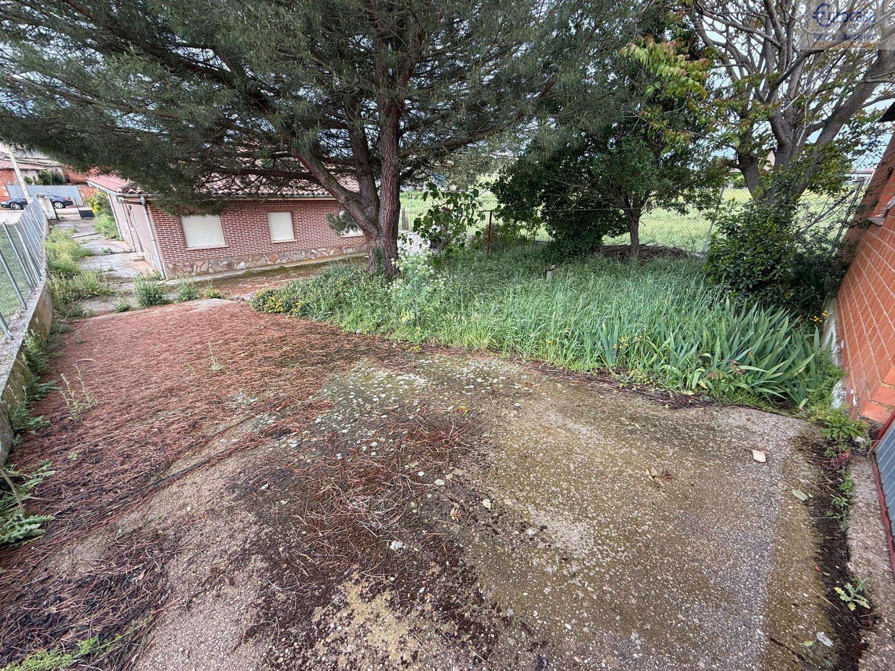 Venta de chalet en San Pedro de la Nave