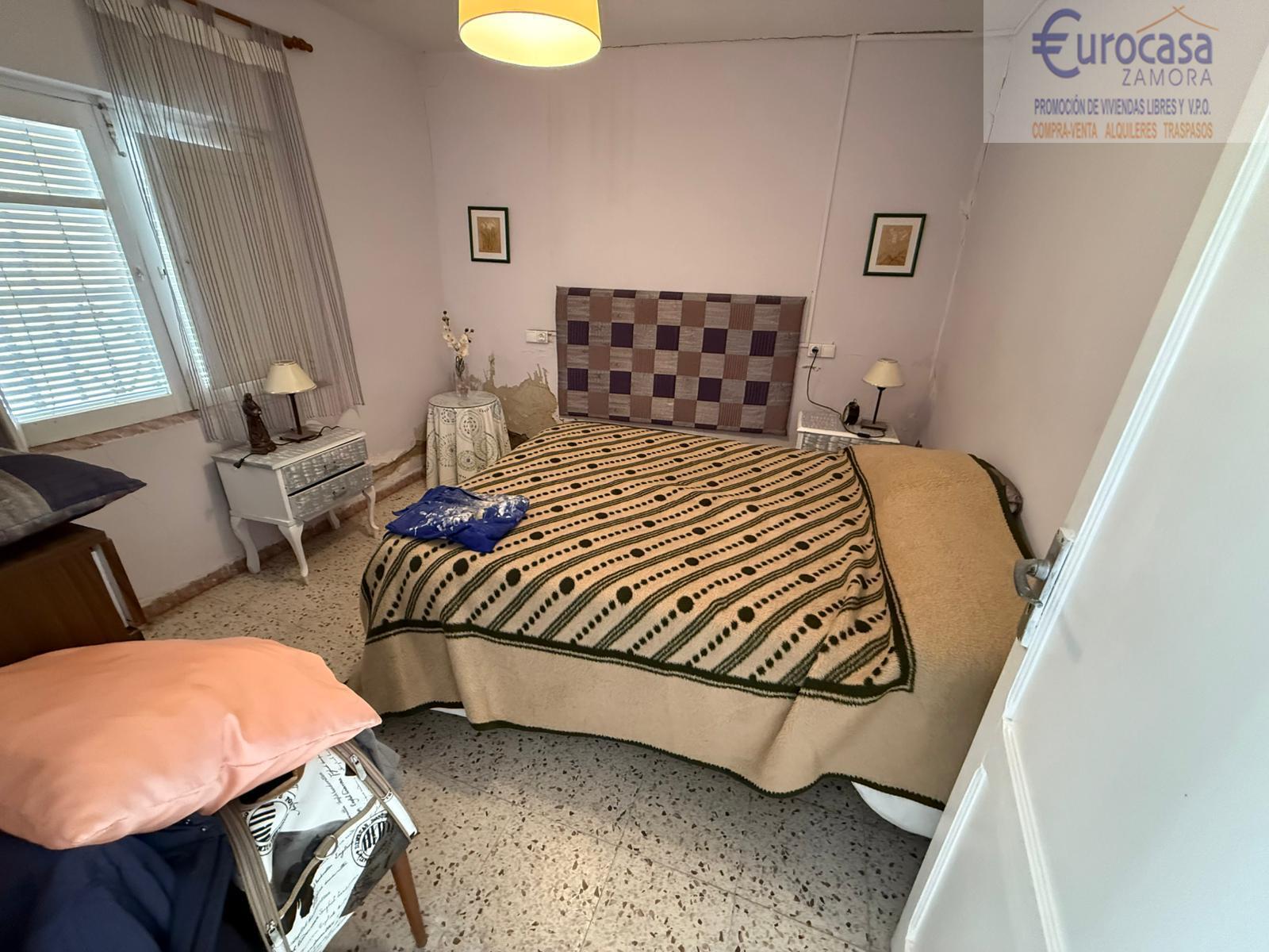 Venta de casa en Fuentesaúco