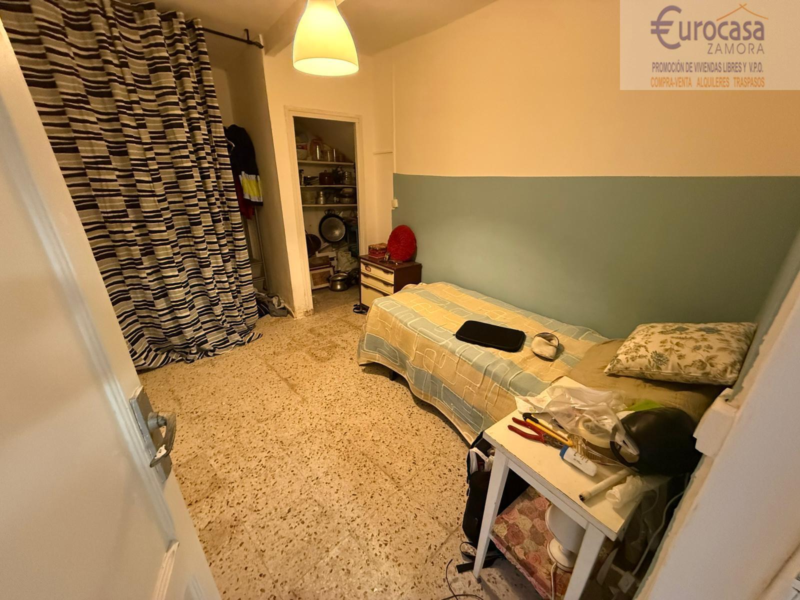 Venta de casa en Fuentesaúco
