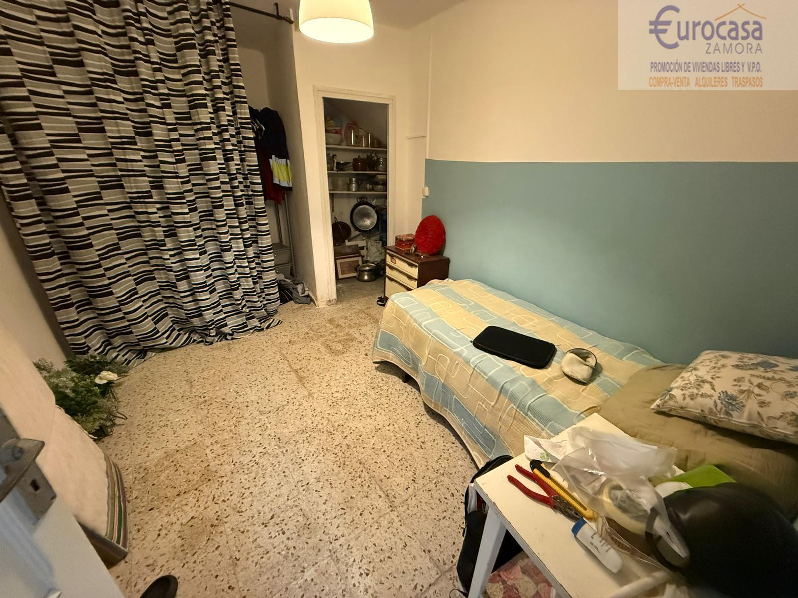 Venta de casa en Fuentesaúco
