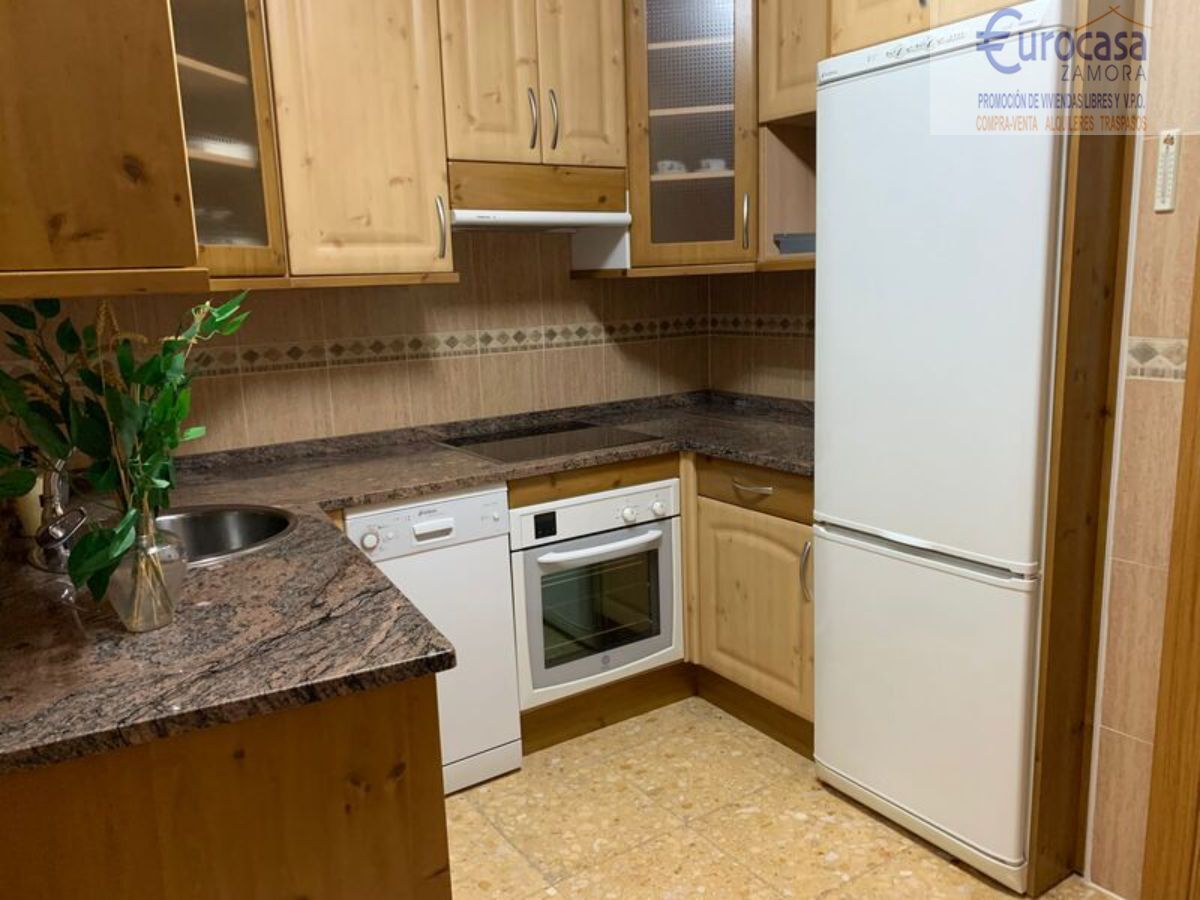 Venta de casa en Corrales
