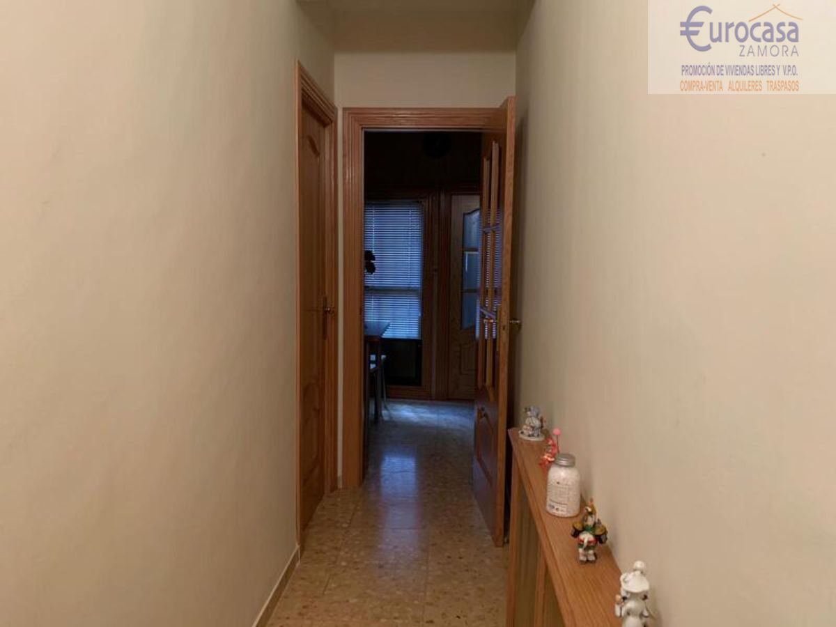 Venta de casa en Corrales